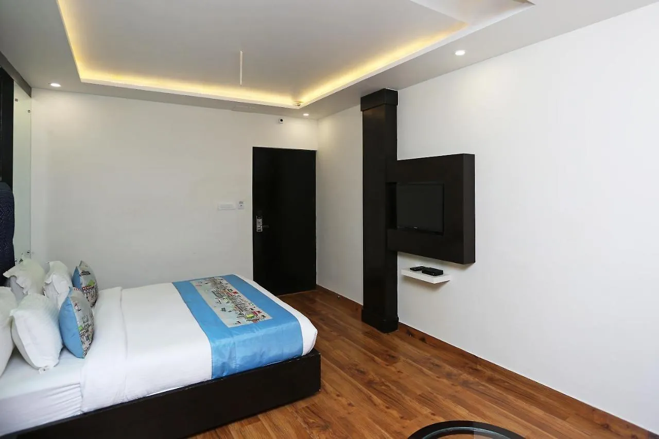 ***  Hotel Pearl Blue Agra  India